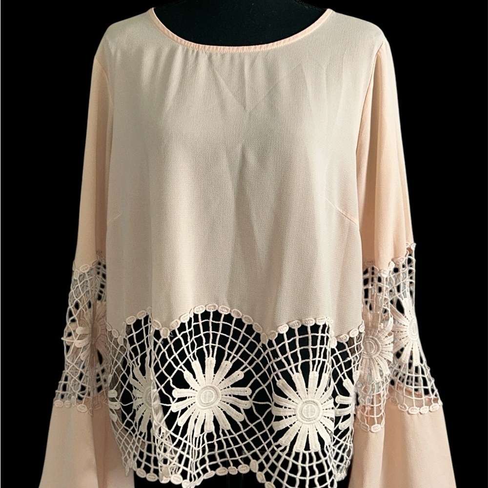 Elegant Beige Crochet Trim Women's Top